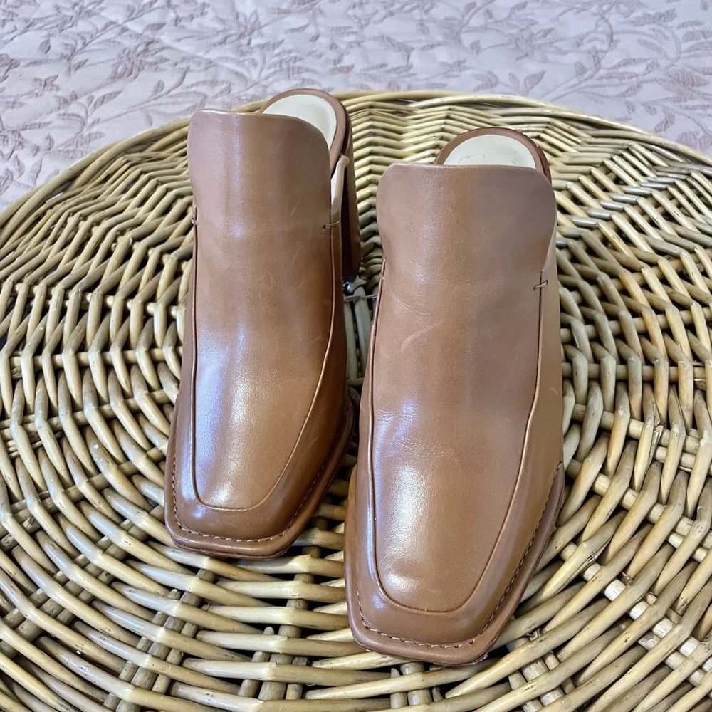 Antonio Melanie Leather Heeled Mules - Picture 2 of 7